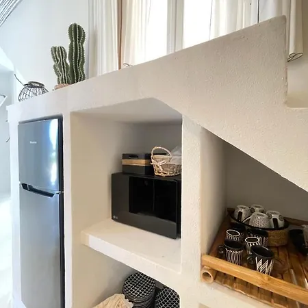Beachfront Loft 1 Faro パラーウ