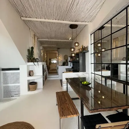 Beachfront Loft 1 Faro * Palau